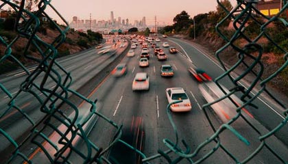 开云官方网站-弗利特伍德镇高位压迫见效，渔港军团志在保级，弗里特伍德