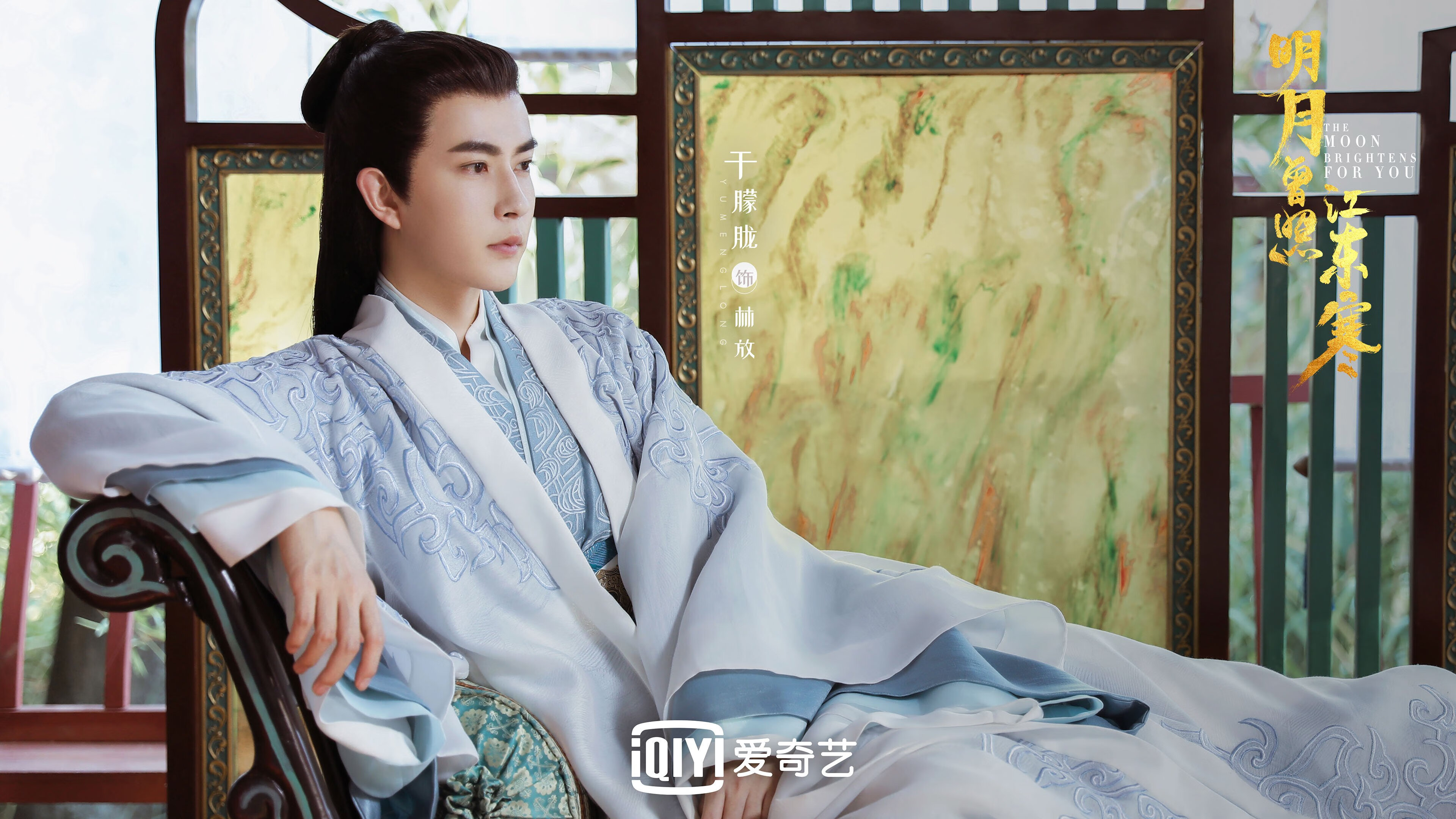 防守如铁壁!佛罗伦萨一身铁血形象备受瞩目,佛罗伦萨新帅