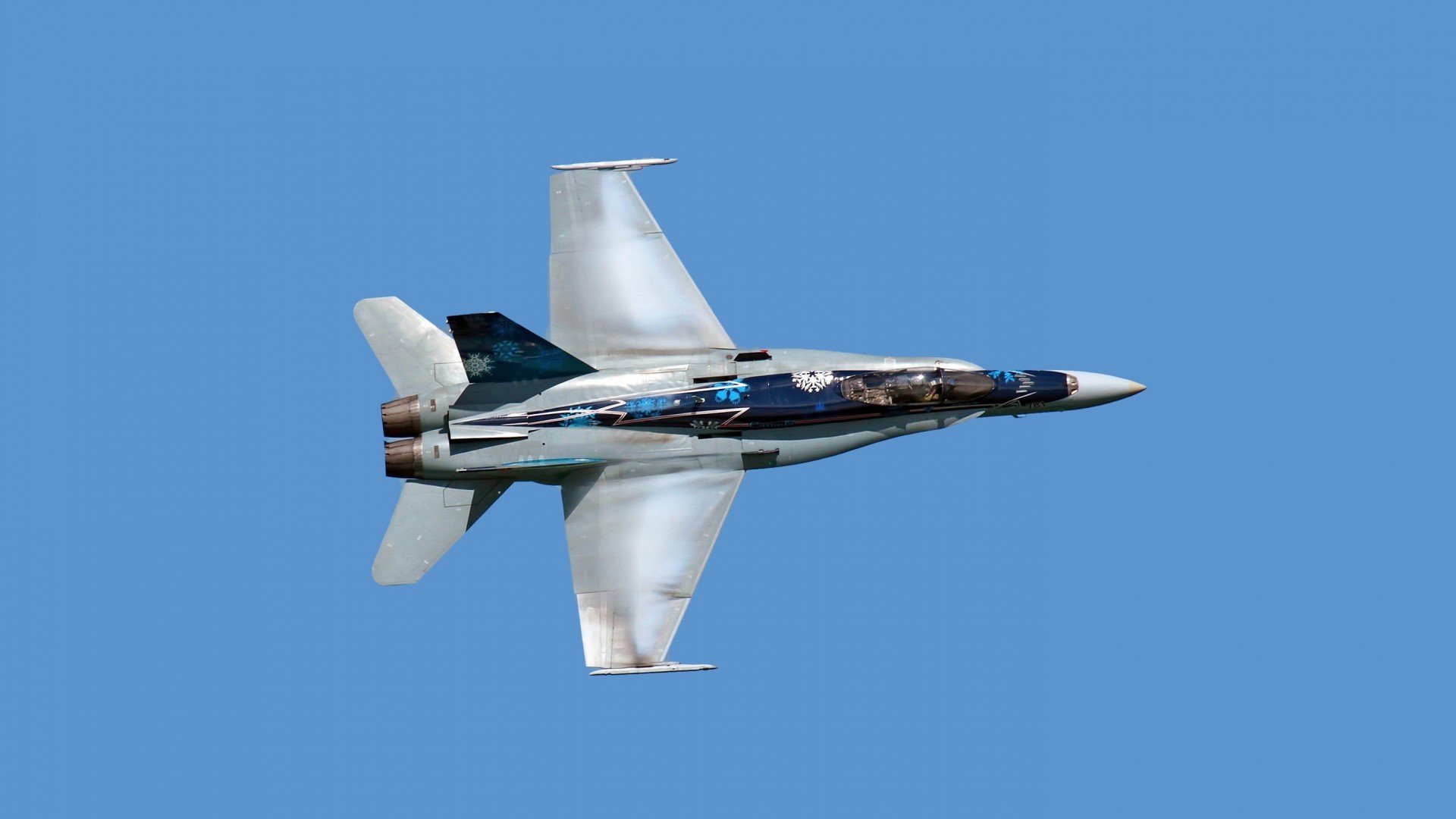 中国足球传球速度与对手逼抢效率分析，足球传球速度每秒多少米