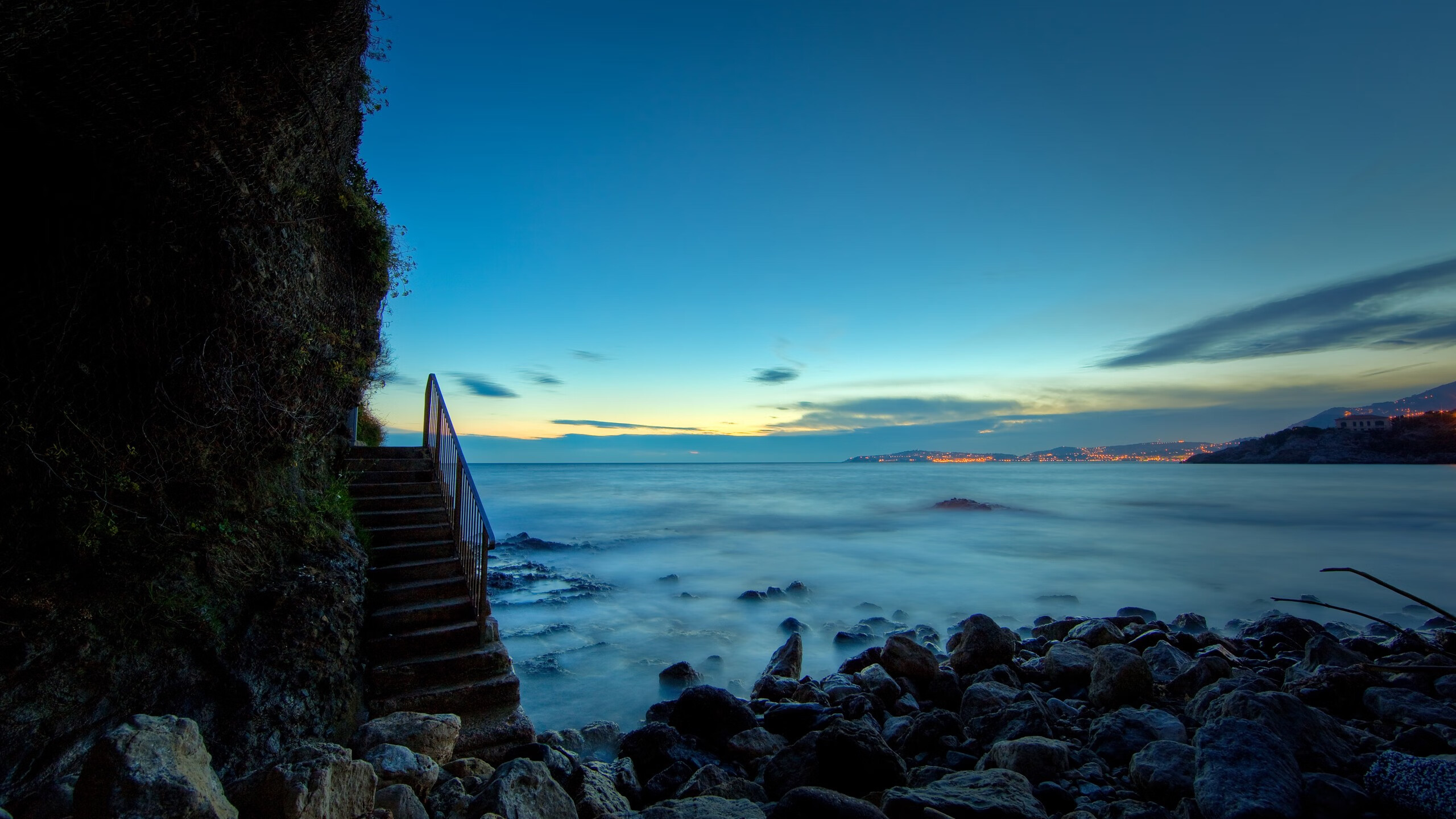 恩多比·恩乔:他以精准的踢球带领南非队反击对手,恩多罗是哪个国家的城市